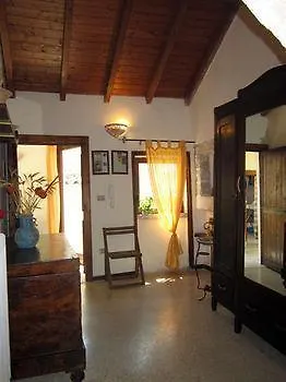Corte San Giuseppe 2 Bed & Breakfast *